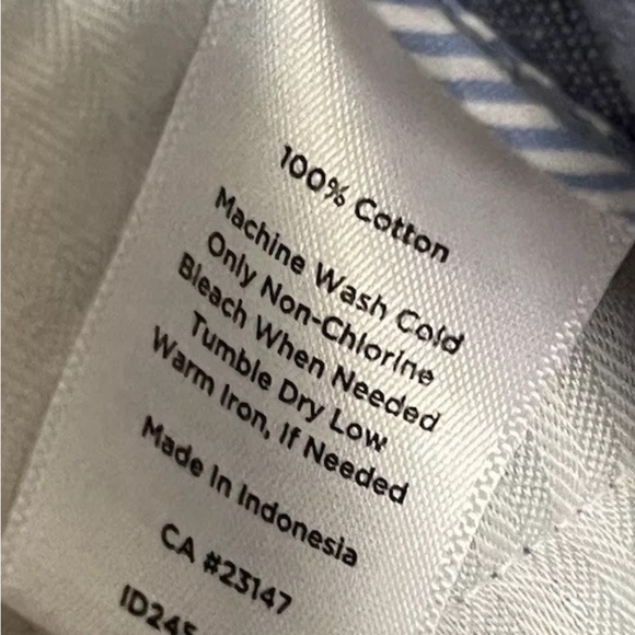 Talbots chambray blue size 12, curvy crop pants. - Picture 4 of 4